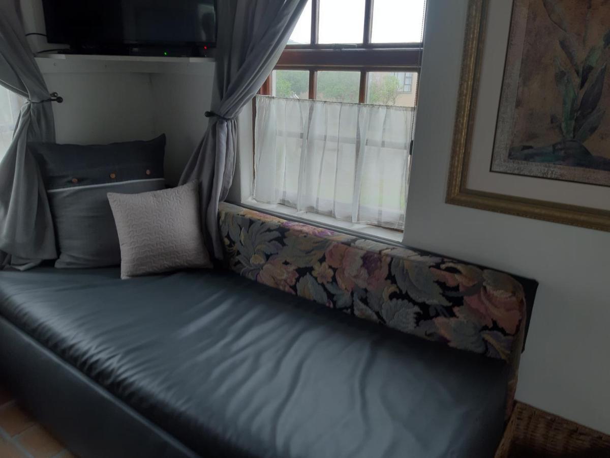 Agulhas Heights Self-Catering Cottages Экстерьер фото