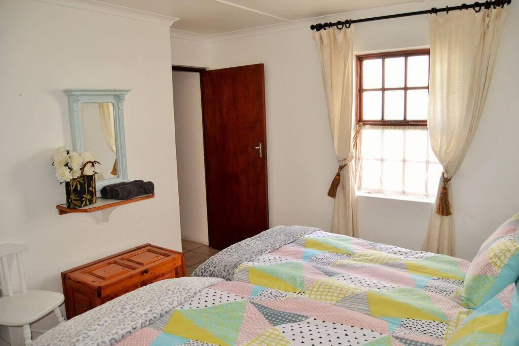 Agulhas Heights Self-Catering Cottages Экстерьер фото