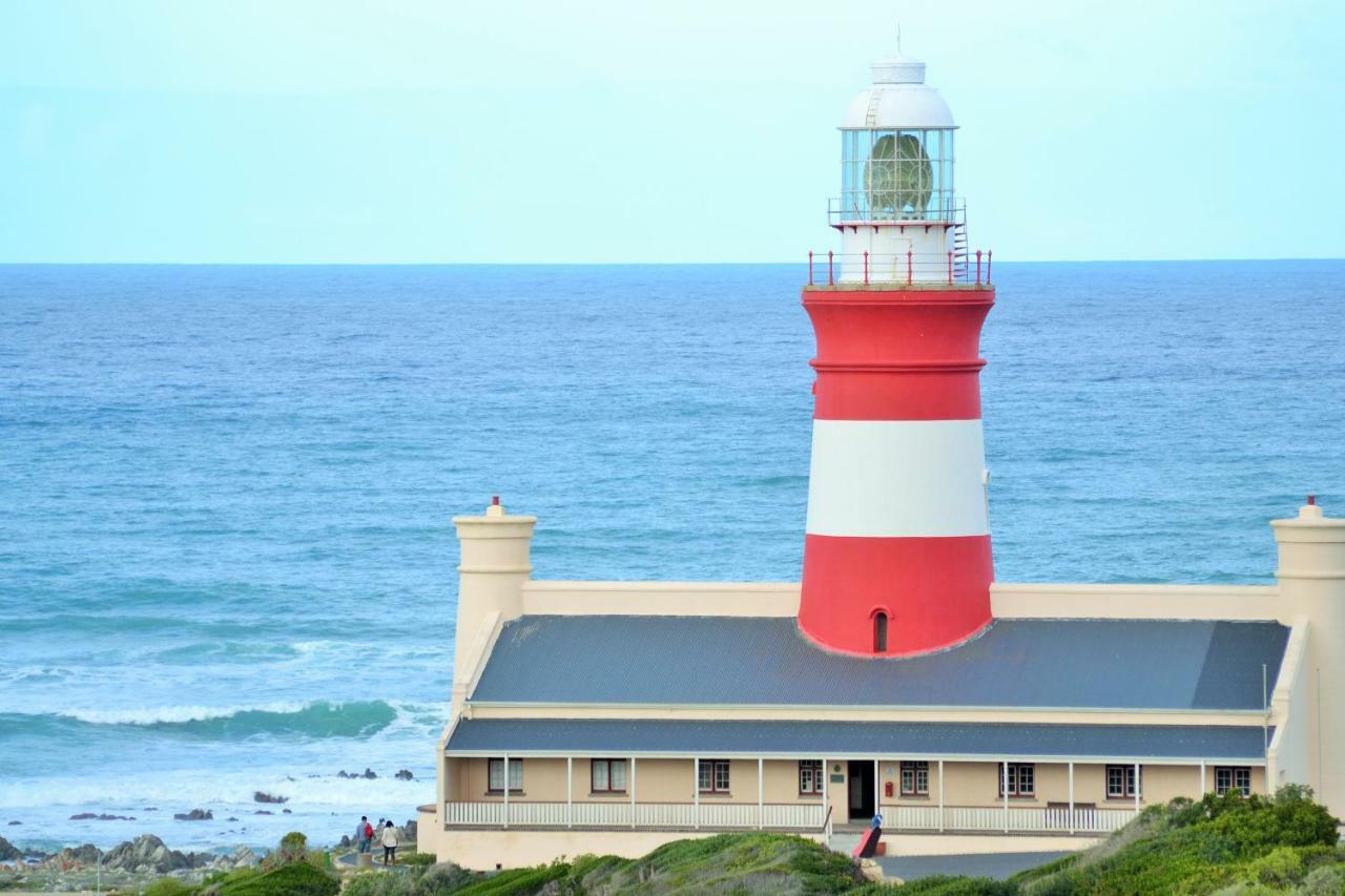 Agulhas Heights Self-Catering Cottages Экстерьер фото
